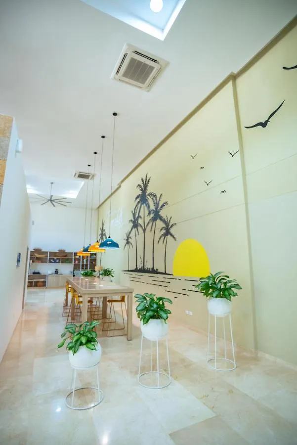 Apartamento Amoblado En Samaria, Primera Linea De Playa! サンタ・マルタ アパート