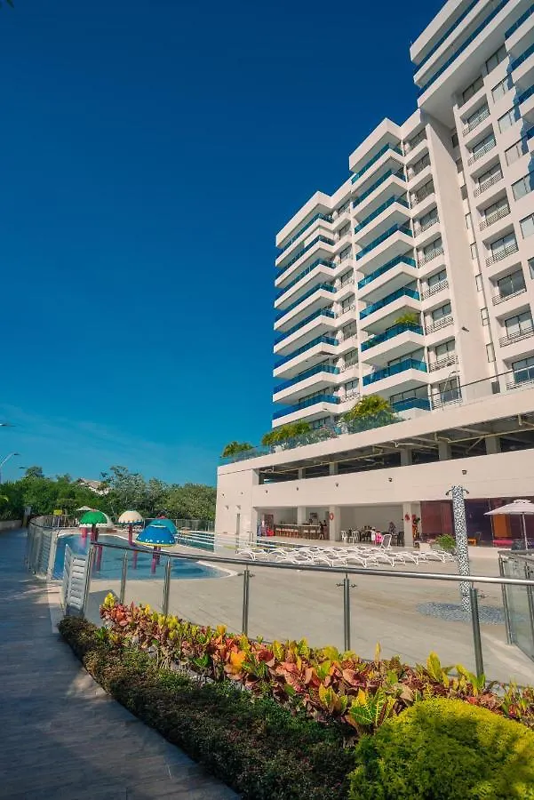 Apartamento Amoblado En Samaria, Primera Linea De Playa! サンタ・マルタ