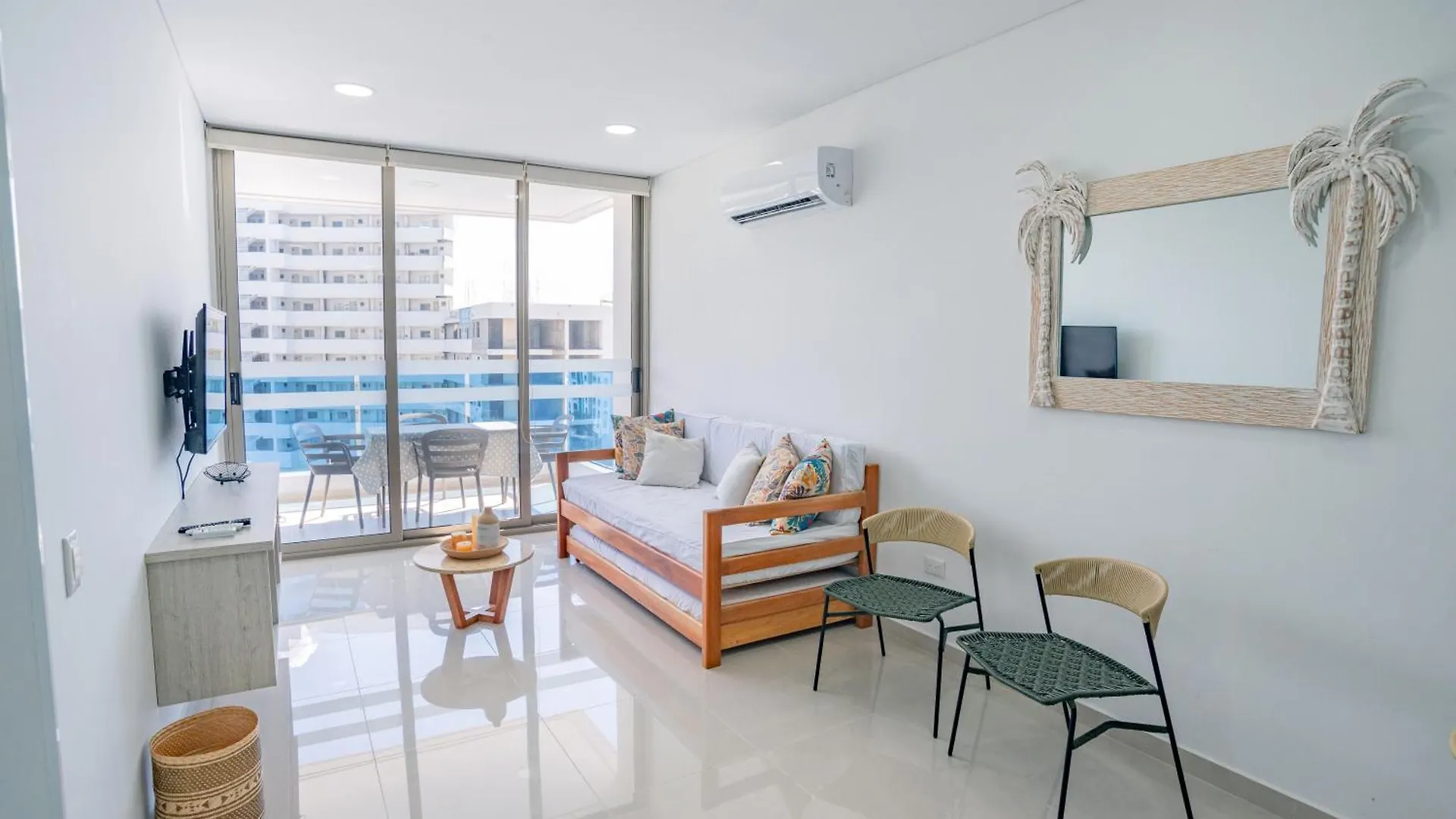 Apartamento Amoblado En Samaria, Primera Linea De Playa! サンタ・マルタ 0*,  コロンビア