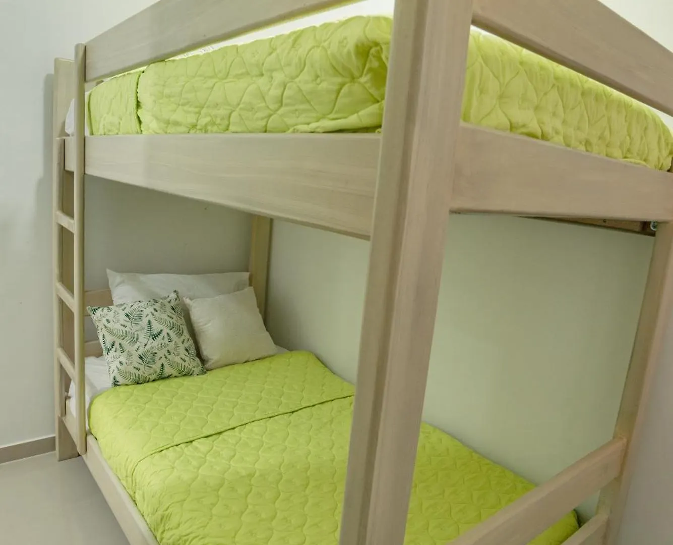 Apartamento Amoblado En Samaria, Primera Linea De Playa! サンタ・マルタ 0*,  コロンビア